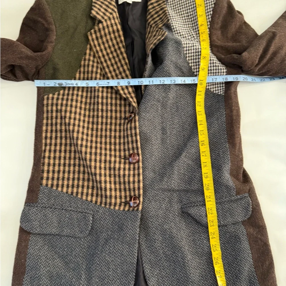Eisen Atelier Patchwork wool blend Blazer neutral colorway in size medium - Picture 7 of 12